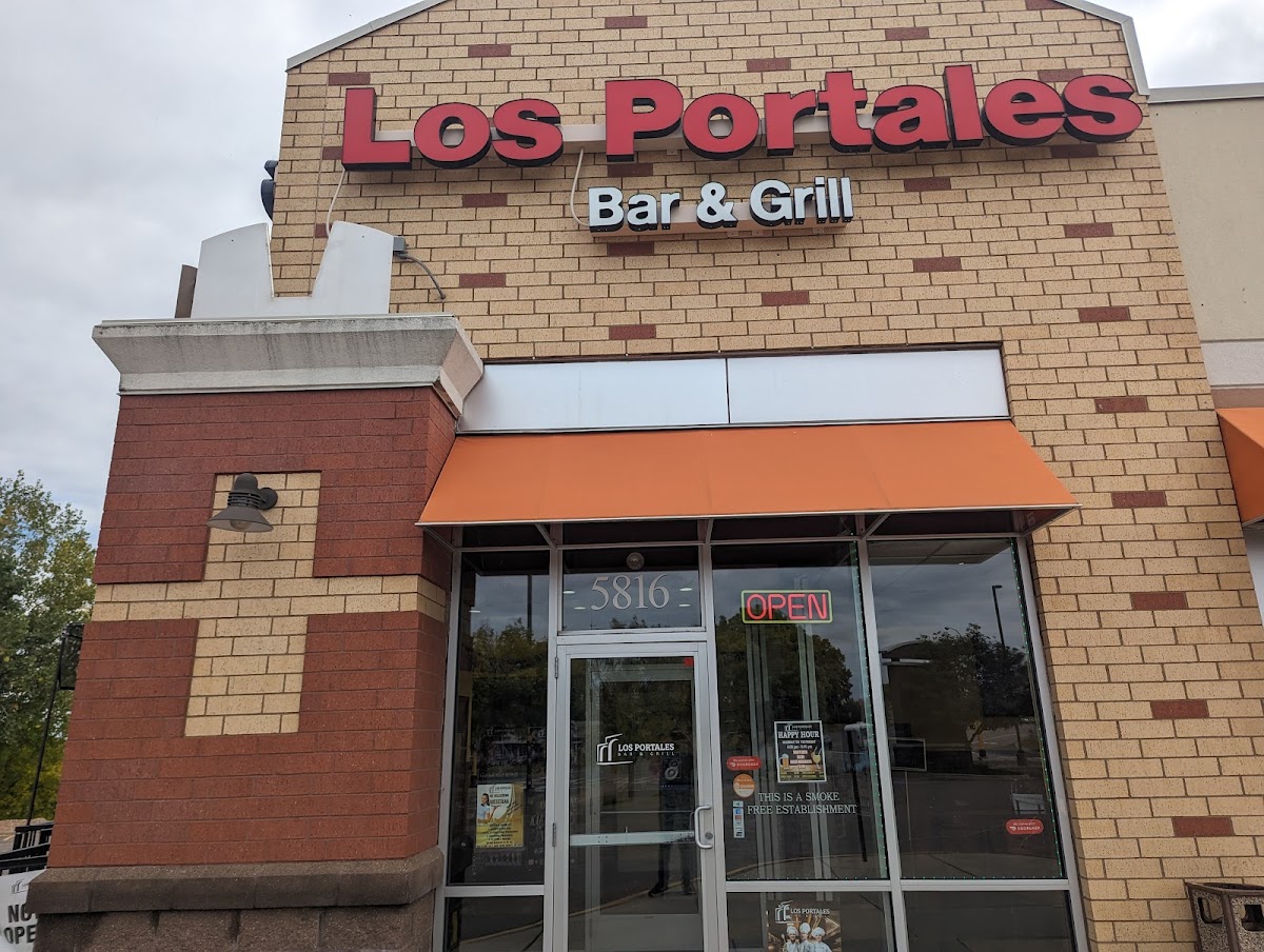 Los Portales Bar & Grill